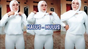 'Hijabers Celana Putih Ngetat | Fashion Style Hijabers Berbody Gemoy Asoy | Viral'