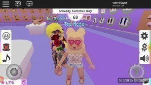 'Evie and mummy play fashion frenzy on Roblox PART 2'