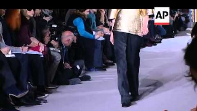 'Paul McCartney attends designer daughter\'s latest fashion show'