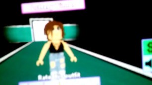 'Funny cup cake playing fashion frenzy on roblox'