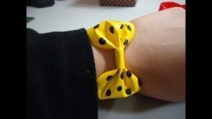 'Mini Fashion DIY - How to make a Duct tape bow bracelet - EP - simplekidscrafts - simplekidscrafts'