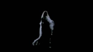 'Kate Moss Hologram Video from Alexander McQueen Fall/Winter 2006 Fashion show'