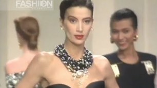 'VALENTINO Fall 1988/1989 Paris - Fashion Channel'