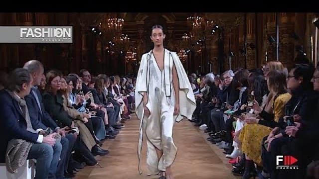 'STELLA McCARTNEY Women\'s Fall 2020 Paris - Fashion Channel'