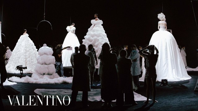 'Valentino Haute Couture FW 2021 | Backstage'