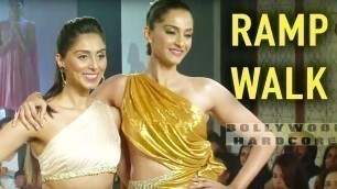 'Sonam Kapoor Hot Ramp Walk |  Showstopper | Pernia Qureshi’s Fashion Show 2016'