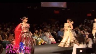 'Erotic Indian Top Female Models At Hot Fashion Show'