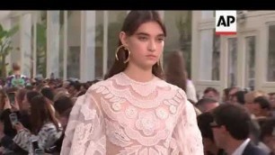 'Kaia Gerber walks the runway at Valentino\'s  spring-summer 2019 show with big hats, feathered flats,'