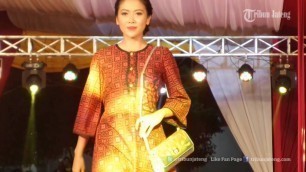'VIDEO Gemerlap Fashion Show Pekan Batik Nusantara di Pekalongan'