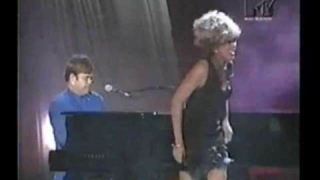 'Elton John & Tina Turner \"Bitch Is Back\" (Live VH1 Fashion & Music Awards \'95)'