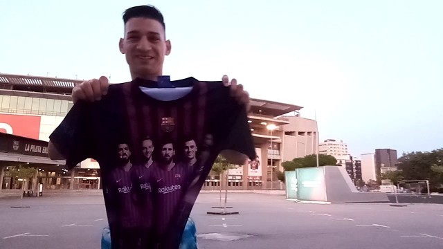 'EMO B. SOCCER JERSEYS FASHION BARCA  VIDEO IN FRONT OF CAMP NOU STADIUM 15.09.19'