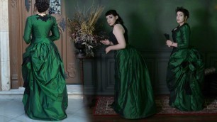'Making A Gothic Victorian Gown // Making Bustle Era Skirts'