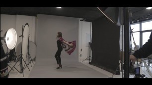 'Studio photo shoot - Behind The Scenes'