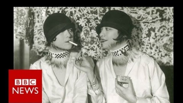 'All That Jazz: How fashion helped liberate women in the 1920s - BBC News'