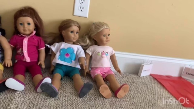 A fashion show with my american girl dolls