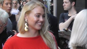 'Iskra Lawrence @ Paris Fashion Week 27 september 2018 show Y/Project'