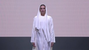 'Alsu Gilmi Runway Show | Modest Fashion Day by the Russian Fashion Council | VRAI Magazine'
