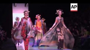 'Russian Fashion Week opens with Slava Zaitsev'
