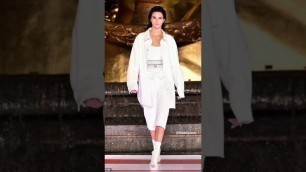 'Kendall Jenner Runway Fashion