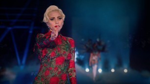 'Lady Gaga Live at the 2016 Victoria Secret Fashion Show (4K)'