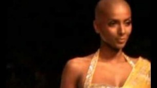 'Bald indian model diandra soares in fashion show'