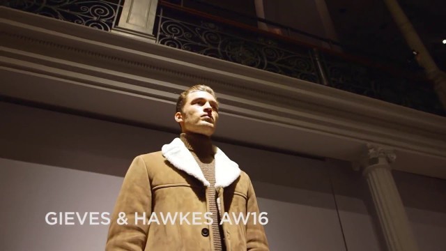 'Gieves & Hawkes Fall/Winter 2016/2017 Menswear Collection - London Fashion Week'
