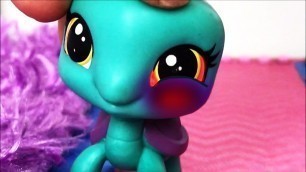 'LPS: Annoying Turtle Gets BEAT UP! (My New LPS Fashion Show Episode 8)'