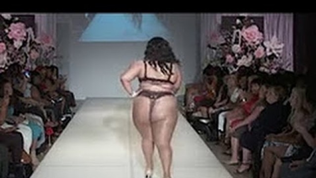 'Plus size hot fashion show - What clothing looks like on plus size women 2017 on youtube'