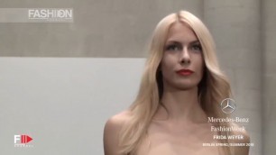 '\"FRIDA WEYER\" Spring Summer 2015 Berlin Fashion Week by Fashion Channel'