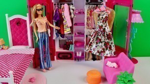 'Barbie Doll Fashion Outfit and Fashion Show Boneca Barbie Fashion Outfit e Desfile de Moda'