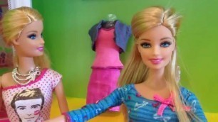 'Barbie Movie Dreamhouse Fashion Designer Outfit Toy Review'