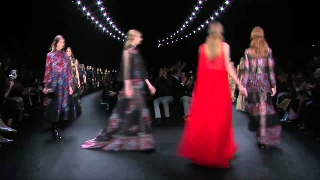 'ZOOLANDER 2 is coming ! [Valentino Fashion Show Video]'