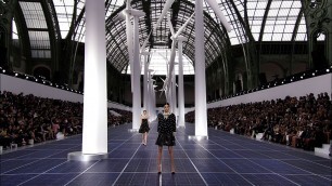 'Spring-Summer 2013 Ready-to-Wear Show – CHANEL Shows'