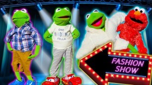 'Kermit the Frog Buys New Clothes for Fashion Show! (Featuring Elmo)'