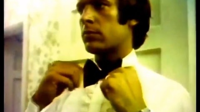 '70s Fashion: Cotton Fabrics \'Comfort\' Commercial (1975)'