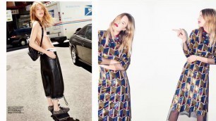'Model Camille Rowe Wardrobe Malfunction | Victoria\'s Fashion Show'