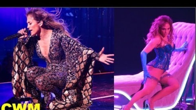 'Jennifer Lopez Wardrobe Malfunction - Hot Performance on Stage'