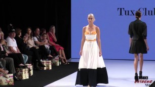 'EloChee\' hits the runway at Art Heart during LA Fashion Week fall 2015'