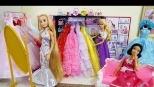 'Princess Dolls & Barbie Dress Designer Set Toy 5 Dresses'
