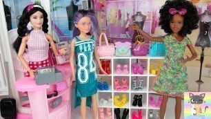 'Barbie Fashion Pack New Clothing Store with Dresses Skirts Purse Accessories Shopping Mall for Dolls'