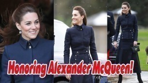 The Duchess of Cambridge paid tribute to the late fashion designer Alexander McQueen today.