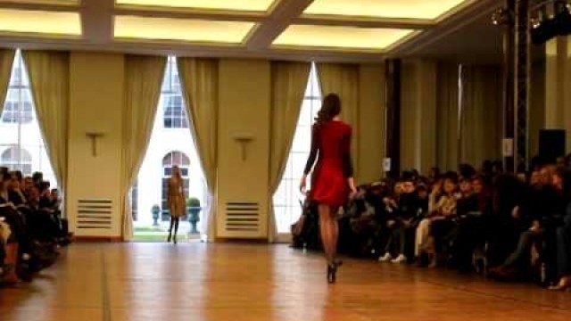 'Alexis Mabille Fall Winter 2011-2012 Full Fashion Show. Paris Fashion Week'