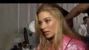 'Backstage at 2012 Victoria\'s Secret Fashion Show - CBS News Video'