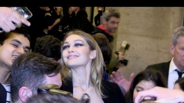 'WOW ! Gigi Hadid managed to make her way through out at 2016 Versace Haute Couture show in Paris'