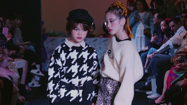 '2018 서울키즈패션쇼 Seoul Kids Fashion Show BUBBLEKISS'