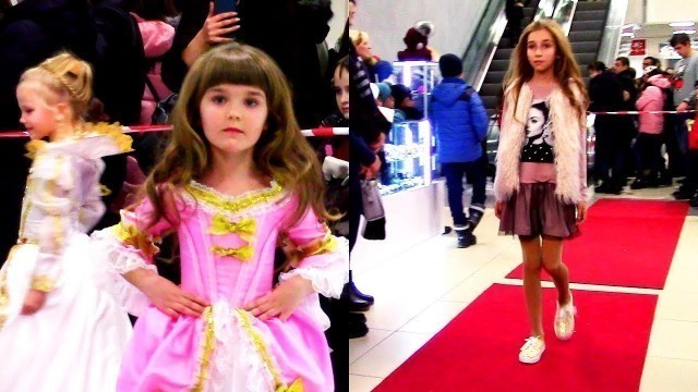 'Our First Fashion Show! Kids Model Vlog'