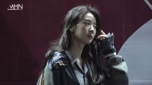 '[MHN TV] 이청아(Lee Chung Ah) 2018 S/S Seoul Fashion Week Red Carpet'