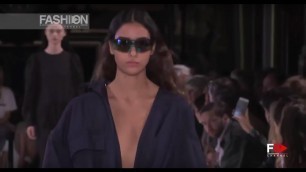 'STELLA MCCARTNEY Full Show Spring Summer 2018 Paris - Fashion Channel'