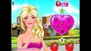 'Barbie Mania Game - Dress Up Games'