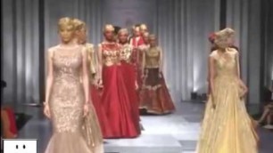 'Sania Mirza Walks The Ramp at Aamby Valley India Bridal Fashion Week'